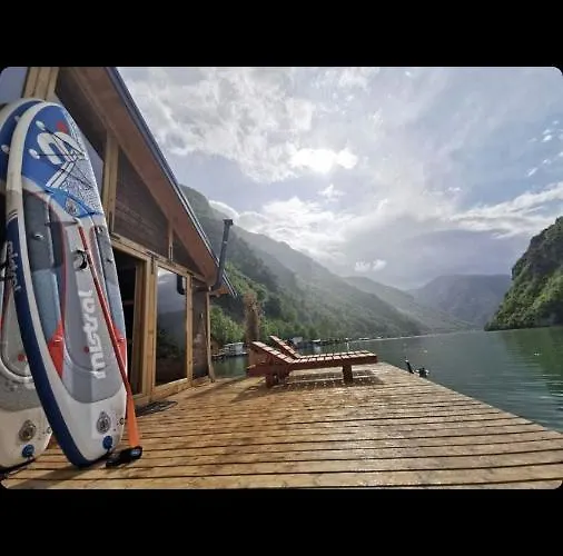 House Perucac Prázdninový dům *